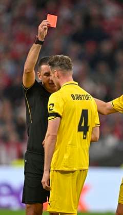 September 10, 2026, Soccer: UEFA Champions League 2026–2027, Matchday 1, FC Bayern Munich vs. FK Bodo Glimt, at the Allianz Arena in Munich, red card for Odin Björtuft (Bjortuft), FK Bodo Glimt