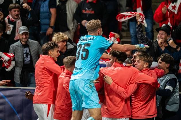 SK Slavia Praha players a goal celebrates during UEFA Champions league match, SK Slavia Praha - RC Lens , 10 september 2026, Fortuna Arena, Praha, Czech republic Copyright: xMICHALxFAJT,ZOSPORTU.SKx MAR_1705