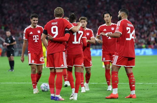 September 10, 2026, GER, Soccer, Men s, UEFA Champions League, Group Stage, 2026–2027 Season, Matchday 1, FC Bayern Munich vs. FK Bodø Glimt, Goal celebration, Cheering, Goal scorer(s), Michael Olise, FC Bayern Munich, 17, celebrates the goal that makes it 4–0, Munich, Allianz Arena, Bayern, Germany Copyright: xNordphoto Schneiderx