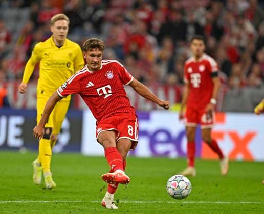 September 10, 2026, Soccer: UEFA Champions League 2026–2027, Matchday 1, FC Bayern Munich vs. FK Bodo Glimt, at the Allianz Arena in Munich; Tom Bischof of Bayern Munich in action