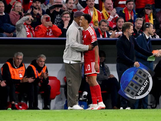 SOCCER CHAMPIONS LEAGUE 2026–2027 SEASON Preliminary Round, Matchday 1, September 10, 2026: FC Bayern Munich vs. FK Bodø Glimt; Coach Vincent Kompany (left), FC Bayern Munich substitution: Jamal Musiala (right), FC Bayern Munich