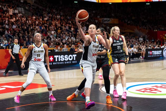 Emma Meesseman (Belgium), 11 with the ball; Nyara Sabally (Germany), 08; Marie Guelich (Germany), 21; GER; Belgium vs. Germany; Basketball; 2026 FIBA Women’s World Cup; Quarterfinals, September 10, 2026 GER, Belgium vs. Germany, Basketball, 2026 FIBA Women’s World Cup, Quarterfinals, September 10, 2026 Berlin Copyright: xEibner-Pressefoto MaxxVincenx EP_MVN