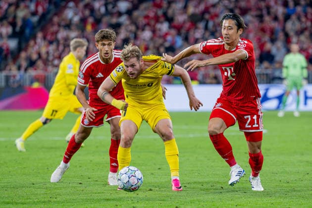Battle for the ball between Tom Bischof (FC Bayern Munich, 08) and Hiroki Ito (FC Bayern Munich, 21) against Ole Didrik Blomberg (FK Bodo Glimt, 11, GER), FC Bayern Munich vs. FK Bodo Glimt, Soccer, UEFA Champions League, Group Stage, Matchday 1, 2026–2027 Season, September 10, 2026 DFL DFB REGULATIONS PROHIBIT ANY USE OF PHOTOGRAPHS AS IMAGE SEQUENCES AND OR QUASI-VIDEO Photo: HMB Media, Heike Feiner Copyright: HMBxMedia HeikexFeiner