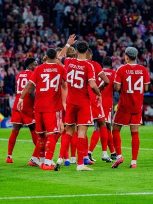 UEFA Champions League, Matchday 1, FC Bayern Munich vs. Bodo Glimt on September 10, 2026. Goal to make it 3-0 by Alphonso Davies. Pictured here are Alphonso Davies, Harry Kane, Saibari, Aleksandar Pavlovic, and Luis Diaz. Copyright: xBahhoxKarax