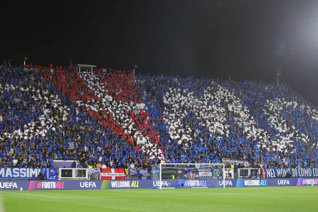 2026-09-10 Como 1907 v RB Leipzig - UEFA Champions League 2026 27 League Phase MD1 COMO, ITALY - SEPTEMBER 10: Fans of Como 1907 during the UEFA Champions League 2026 27 League Phase MD1 match between Como 1907 and RB Leipzig at Giuseppe Sinigaglia on September 10, 2026 in Como, Italy. (Photo by Nderim Kaceli BSR Agency) Como Italy Content not available for redistribution in The Netherlands directly or indirectly through any third parties. Copyright: xBSRxAgencyx