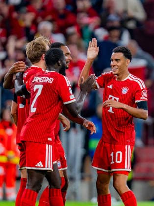 UEFA Champions League, Matchday 1, FC Bayern Munich vs. Bodo Glimt on September 10, 2026. Goal to make it 2–0 by Harry Kane, Jamal Musiala, Dayot Upamecano, and Jonathan Tah Copyright: xBahhoxKarax