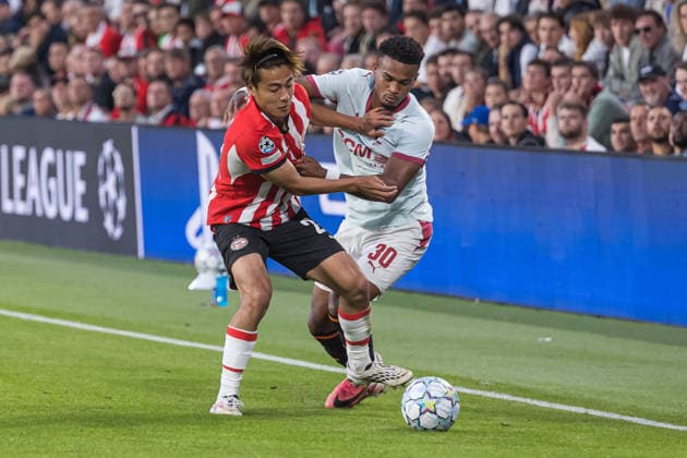 Alisson Santana and Kodai Sano seen during UEFA Champions League 26 27 League Phase - Matchday 1 match between teams of PSV Eindhoven and FC Shakhtar Donetsk (Jan Borys Ball Raw Images) Eindhoven Philips Stadion Netherlands Copyright: xJanxBorysx janborys_psv_shakhtar_2627-116