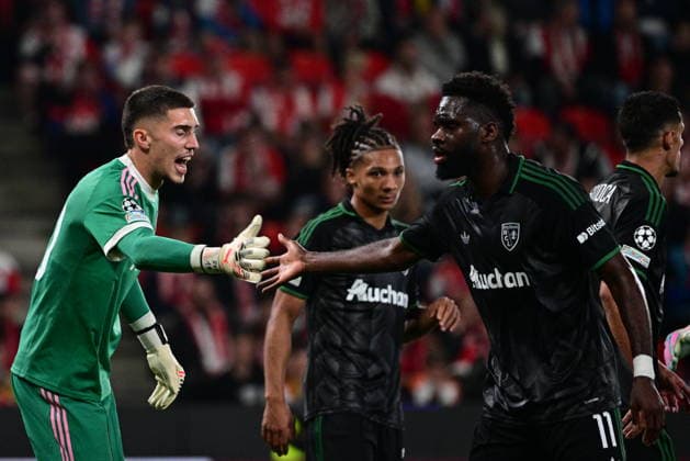 Goalkeeper Robin Risser, left, and Odsonne Edouard of Lens, right, celebrate after winning the Football Champions League opening round match Slavia Prague vs RC Lens on September 10, 2026, in Prague, Czech Republic. (CTKxPhoto MichalxKamaryt) CTKPhotoP2026091011086  CTKPhotoP2026091011086