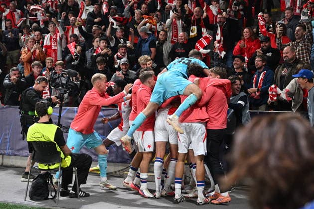 Slavia Prague players celebrate their side s second goal during the Football Champions League opening round match Slavia Prague vs RC Lens on September 10, 2026, in Prague, Czech Republic. (CTKxPhoto MichalxKamaryt) CTKPhotoP2026091011110  CTKPhotoP2026091011110