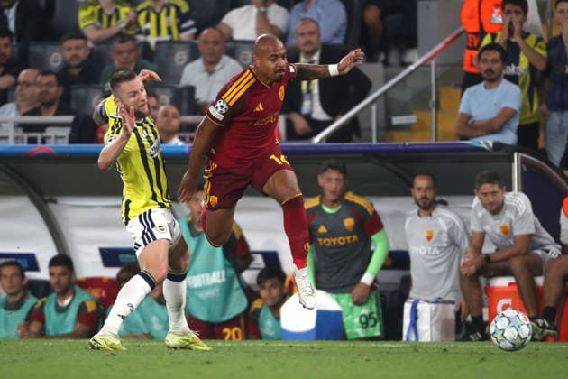 IPA88372440 - September 10, 2026 Champions League: Fenerbahçe vs. Roma In the photo: Malen& xD; (Photo by Gino Mancini)  Copyright: xGinoxMancini IPAxSportx xx IPA88372440