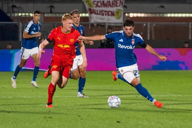 Martin Baturina seen during UEFA Champions League 2026 2027 league phase game between teams of Como 1907 and RB Leipzig (Martin Cocciolo Ball Raw Images) Como Stadio Giuseppe Sinigaglia Italy Copyright: xMartinxCocciolox COMRBL-1