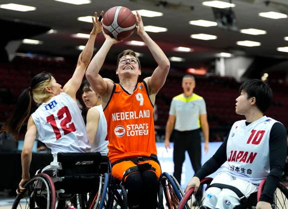 September 10, 2026, Ottawa, On, CAN: Netherlands Bo Kramer (9) takes a shot against Japan s Chinami Shimizu (12) as Mayo Hagino (10) looks on, during first half of IWBF Wheelchair Basketball World Championships group stage action, in Ottawa, on Thursday, Sept. 10, 2026. Canada News - September 10, 2026 - ZUMAc35_ 20260910_zaf_c35_149 Copyright: xJustinxTangx
