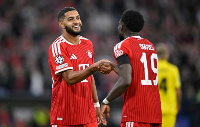 GOAL: 3–0 Alphonso Davies, FC Bayern Munich (FCB) 19 Goal celebration with Ismael Saibari, FC Bayern Munich (FCB) 34 FC Bayern Munich (FCB) vs. Bodo Glimt, September 10, 2026. DFL regulations prohibit any use of PHOTOGRAPHS AS IMAGE SEQUENCES AND OR QUASI-VIDEO FC Bayern Munich FCB vs. Bodo Glimt