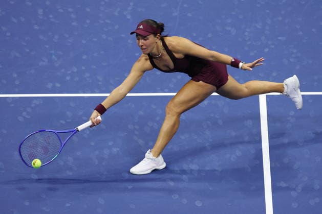 US Open tennis tournament - Day 12 Jessica Pegula of the USA in action against Aryna Sabalenka of Belarus during their Women s Singles Semifinals match of the US Open Tennis Championships at the USTA Billie Jean King National Tennis Center in Flushing Meadows, New York, USA, 10 September 2026. FLUSHING MEADOWS NEW YORK United States  Copyright: xBRIANxHIRSCHFELDx