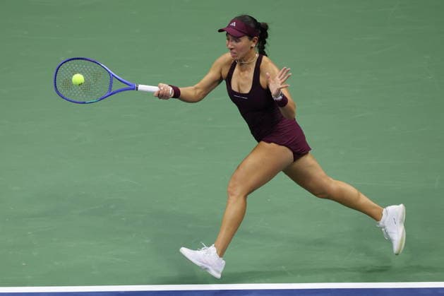 US Open tennis tournament - Day 12 Jessica Pegula of the USA in action against Aryna Sabalenka of Belarus during their Women s Singles Semifinals match of the US Open Tennis Championships at the USTA Billie Jean King National Tennis Center in Flushing Meadows, New York, USA, 10 September 2026. FLUSHING MEADOWS NEW YORK United States  Copyright: xBRIANxHIRSCHFELDx