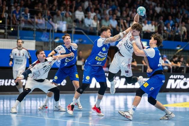 HANDBALL OPEL HBL MATCHDAY 4 THSV EISENACH SG BBM BIETIGHEIM ** FOR EDITORIAL PURPOSES ONLY ** EDITORIAL USE ONLY ** p September 10, 2026 Eisenach Handball Opel Handball 1st Bundesliga Season 2026–2027 Werner Assmann Hall Matchday 4 ThSV Eisenach SG BBM Bietigheim in the photo: Tillman Leu (99, ThSV Eisenach) and Stephan Seitz (44, ThSV Eisenach) celebrating Germany Thuringia Eisenach Copyright SaschaxFromm Copyright: SaschaxFromm doc87jtc0qjfo6rj109k37 ,EDITORIAL USE ONLY Copyright: SaschaxFromm