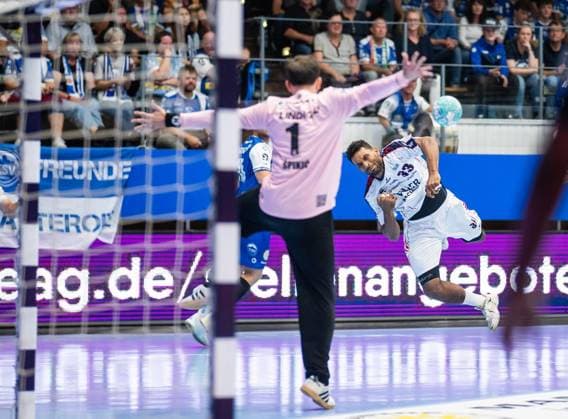 HANDBALL OPEL HBL MATCHDAY 4 THSV EISENACH SG BBM BIETIGHEIM ** FOR EDITORIAL PURPOSES ONLY ** EDITORIAL USE ONLY ** p 10 09 2026 Eisenach Handball Opel Handball 1st Bundesliga Season 2026–2027 Werner Assmann Arena Matchday 4 ThSV Eisenach SG BBM Bietigheim In the photo: Goalkeeper Matija Spikic 1 ThSV Eisenach in a duel with Djibril M™Bengue 33 SG BBM Bietigheim Germany Thuringia Eisenach Copyright SaschaxFromm Copyright: SaschaxFromm doc87jtczzbljq19e2wyk3u ,EDITORIAL USE ONLY Copyright: SaschaxFromm