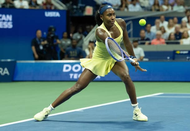 2026 US Open - Day 12 NEW YORK, NEW YORK - SEPTEMBER 10: Coco Gauff of the United States returns a shot during her semifinal match against Elena Rybakina of Kazakhstan during the 2026 US Open - Day 12 at USTA Billie Jean King National Tennis Center on September 10, 2026 in New York, New York. New York USTA Billie Jean King National Tennis Center New York United States Copyright: xSusanxMullane ISIxPhotosx 9757