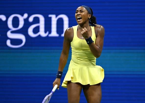 (260911) -- NEW YORK, Sept. 11, 2026 -- Coco Gauff of the United States celebrates after scoring during the women s singles semifinal match against Elena Rybakina of Kazakhstan at the 2026 US Open tennis championships in New York, the United States, Sept. 10, 2026. ) (SP)U.S.-NEW YORK-TENNIS-US OPEN-WOMEN S SINGLES LixRui 