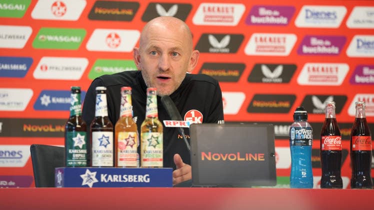 10.09.2026, xrekx, Fussball 2.Bundesliga , 1.FC Kaiserslautern - Pressekonferenz v.l. Torsten Lieberknecht Trainer (1.FC Kaiserslautern) Kaiserslautern *** September 10, 2026, xrekx, Soccer, 2. Bundesliga, 1. FC Kaiserslautern Press Conference featuring Torsten Lieberknecht, Coach of 1. FC Kaiserslautern, Kaiserslautern
