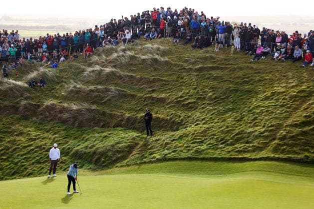 2026 Amgen Irish Open - Second Round, Trump International Golf Links, Doonbeg 11 9 2026 Rory McIlroy putts for par on the fifth green Rory McIlroy putts for par on the fifth green 11 9 2026  Copyright: xx BB2_3849