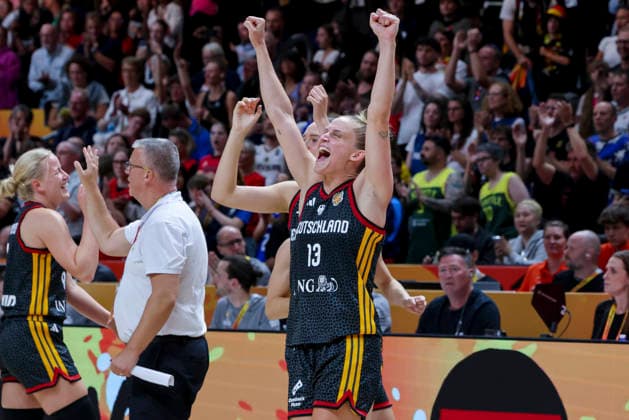 Leonie Fiebich of Germany cheers during the FIBA Women’s Basketball World Cup Germany 2026 quarterfinal match between Belgium and Germany at the Berlin Arena on September 10, 2026, in Berlin, Germany. Photo by Marco Steinbrenner, DeFodi Images