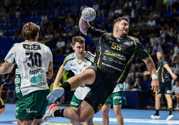 Partizan v Fuchse Berlin - EHF Champions League Tobias Wagner (R) of Partizan in action against Aymeric Zaepfel (L) of Fuchse Berlin during the EHF Champions League Season 2026 2027 Group Phase match between RK Partizan v Fuchse Berlin at Aleksandar Nikolic Hall on September 10, 2026 in Belgrade, Serbia. Belgrade Serbia Copyright: xSrdjanxStevanovicx x