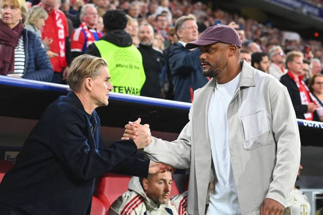 Coach Vincent KOMPANY of Bayern Munich welcomes Christoph FREUND, sporting director of Bayern Munich. Soccer: Champions League, 2026–27 season, group stage: FC Bayern Munich vs. Bodø Glimt, 5–0 on September 10, 2026