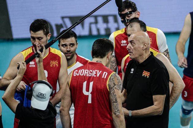VOLLEYBALL - CEV Eurovolley Men - Pool Phase - Ukraine - North Macedonia Photo by IPA ABACAPRESS.COM88398989 - North Macedonia s head coach, Josko Milenkoski, giving instructions during the CEV Enel Eurovolley 2026 pool phase match between Israel and North Macedonia at Arena 8888 in Sofia, Bulgaria, on September 11, 2026 Sofia Bulgaria  Copyright: xIPAxSport ABACAx
