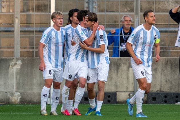 Celebrations after the 1-0 win, TSV 1860 Munich, TSV 1860 Munich vs. TSV Schwaben Augsburg, Soccer, Bavarian Regional League, Matchday 8, September 11, 2026. DFB regulations prohibit any use of photographs as image sequences and or quasi-video. Munich, Bavaria, Germany Copyright: xkolbert-press UlrichxGamelx