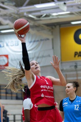 Lee Volker Lions, 1, Elina Timoschenko Sharks, 12, half-time Lions vs. KB Sharks Würzburg, Women’s Basketball, Exhibition Game, 1st Bundesliga, 2nd Bundesliga South, DBBL, 2026–27 Season, September 11, 2026, SWH Arena, Saxony-Anhalt, Germany