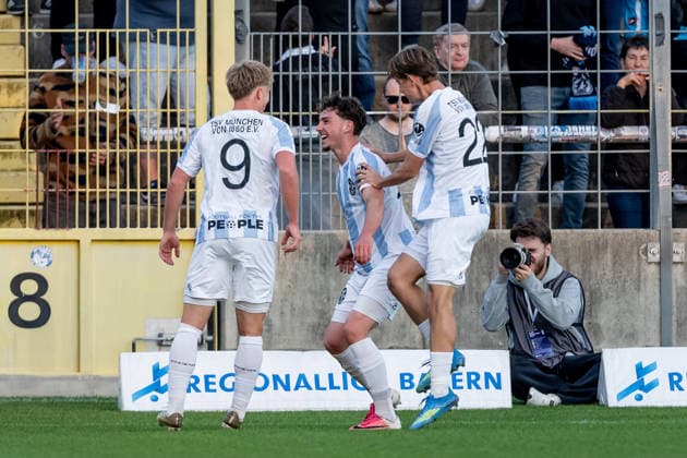 Fabio Wagner (TSV 1860 Munich, 09) and Raphael Ott (TSV 1860 Munich, 22) celebrate with Lance Fiedler (TSV 1860 Munich, 47) after his goal to make it 1–0 GER, TSV 1860 Munich vs. TSV Schwaben Augsburg, soccer, Bavarian Regional League, Matchday 8, 2026–2027 season, September 11, 2026 DFL and DFB regulations prohibit any use of photographs as image sequences and or quasi-video. Photo: HMB Media, Heike Feiner Copyright: HMBxMedia HeikexFeiner
