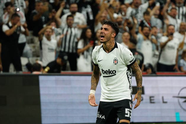 September 11, 2026, Besiktas, Istanbul, Turkey: Emirhan Topcu (C) of Besiktas celebrates after scoring his team s first goal during the Turkish Super League 2026 27 match between Besiktas and Erzurumspor at Besiktas Park Stadium in Istanbul, Turkey, on September 11, 2026. Turkish Super League 2026 27 - Besiktas Vs Erzurumspor  - ZUMAu194 20260911_zip_u194_003 Copyright: xTolgaxUluturkx