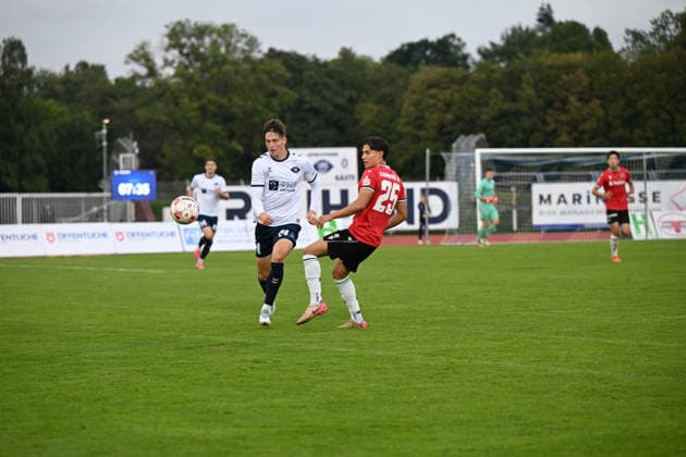 September 11, 2026, GER, Soccer, Regionalliga Nord, Matchday 8, 2026–2027 Season, Oldenburg, Marschweg Stadium, VfB Oldenburg vs. Hannover 96 II U23 Dominik KASPER (VfB Oldenburg) 24 Rafael MARTINS MARQUES (Hannover 96 II U23) 25 Oldenburg, Marschweg Stadium, Lower Saxony, Germany Copyright: xnordphotoxGmbHx xRojahnx