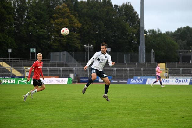 September 11, 2026, GER, Soccer, Regionalliga Nord, Matchday 8, 2026–2027 Season, Oldenburg, Marschweg Stadium, VfB Oldenburg vs. Hannover 96 II U23 Nick OTTO VfB Oldenburg 21 Oldenburg Marschweg Stadium Lower Saxony Germany Copyright: xnordphotoxGmbHx xRojahnx