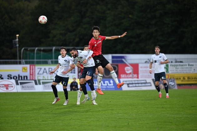 September 11, 2026, GER, Soccer, Regionalliga Nord, Matchday 8, 2026–2027 Season, Oldenburg, Marschweg Stadium, VfB Oldenburg vs. Hannover 96 II U23 Asuma IKARI Hannover 96 II U23 15 Leon DEMAJ VfB Oldenburg 10 Oldenburg Marschweg Stadium Lower Saxony Germany Copyright: xnordphotoxGmbHx xRojahnx