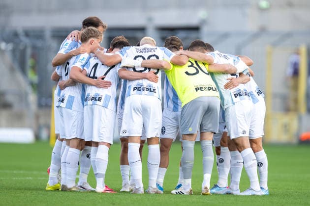 The TSV 1860 Munich team is determined to TSV 1860 Munich vs. TSV Schwaben Augsburg, Soccer, Bavarian Regional League, Matchday 8, September 11, 2026. DFB regulations prohibit any use of photographs as image sequences and or quasi-video. Munich, Bavaria, Germany Copyright: xkolbert-press UlrichxGamelx