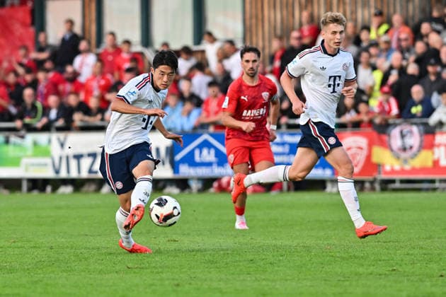 Bavarian Regional League: TSV Buchbach vs. FC Bayern Munich II, September 11, 2026, BUCHBACH, GERMANY September 11: Doyeon KIM of FC Bayern Munich II takes a shot during the Bavarian Regional League match between TSV Buchbach and FC Bayern’s reserve team on Matchday 8 at the SMR Arena Copyright: xBEAUTIFULxSPORTS Goldbergx