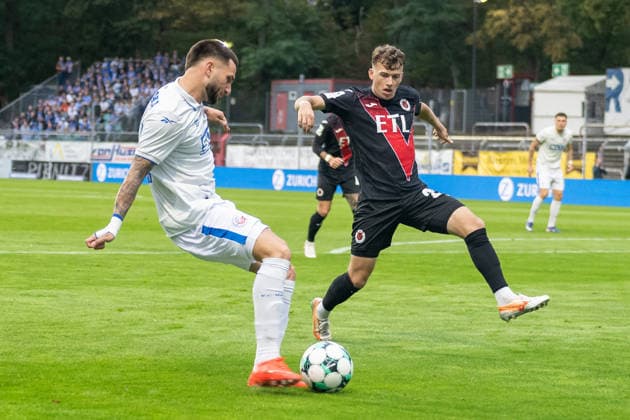 Tackle between Kenan Fatkic (FC Hansa Rostock, 04) and Lucas Wolf (Viktoria Cologne, 21) – FC Viktoria Cologne vs. FC Hansa Rostock, Soccer, 3. Liga, Matchday 5, 2026–2027 Season, September 11, 2026. DFL and DFB regulations prohibit any use of photographs as image sequences and or quasi-video. FC Viktoria Cologne vs. FC Hansa Rostock, soccer, 3. Liga, Matchday 5, 2026–2027 season, September 11, 2026, Cologne Copyright: xEibner-Pressefoto ThomasxHaeslerx EP_THR