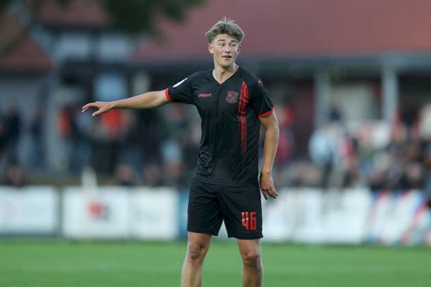 September 11, 2026, Men s, Soccer, 2026–2027 season, Bavarian Regional League, Matchday 8: TSV Aubstadt vs. SpVgg Unterhaching; Marinus Spann (46), SpVgg Unterhaching gestures with his arms and hands, giving instructions; Sulzfeld School Stadium, Aubstadt NGN Arena, Bavaria, Germany