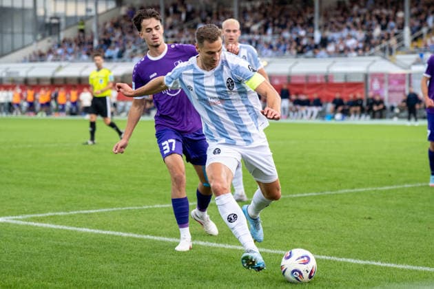 Johannes Rehwald 37, TSV Schwaben Augsburg; Dennis Dressel 14, TSV 1860 Munich; TSV 1860 Munich vs. TSV Schwaben Augsburg, Soccer, Bavarian Regional League, Matchday 8, September 11, 2026. DFB regulations prohibit any use of photographs as image sequences and or quasi-video. Munich, Bavaria, Germany Copyright: xkolbert-press UlrichxGamelx