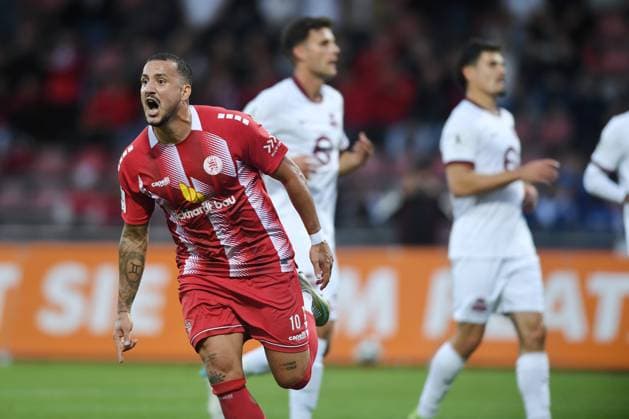 Sercan Sararer of KSV Hessen Kassel 10 celebrates after scoring the goal that made it 2–0, GER, KSV Hessen Kassel vs. Kickers Offenbach, soccer, Regionalliga Southwest, 2026–2027 season, Matchday 7, September 11, 2026, GER, Soccer, Regionalliga Southwest, KSV Hessen Kassel vs. Kickers Offenbach, September 11, 2026, Kassel Copyright: xRolandxSippelx-xEibner-Pressefotox EP_RSL