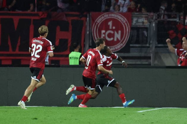 11.09.2026, xrekx, Fussball 2.Bundesliga, 1. FC Nuernberg - Hannover 96 v.l. Torjubel nach dem Tor zum celebrating the goal celebrate 2:1 durch Mohamed AlÃ¬ Zoma (1.FC Nuernberg) (DFL DFB REGULATIONS PROHIBIT ANY USE OF PHOTOGRAPHS as IMAGE SEQUENCES and or QUASI-VIDEO) Nuernberg *** September 11, 2026, xrekx, Soccer 2. Bundesliga, 1 FC Nuremberg Hannover 96 v l Goal celebration after the goal scored by Mohamed Alî Zoma, 1 FC Nuremberg DFL DFB REGULATIONS PROHIBIT ANY USE OF PHOTOGRAPHS AS IMAGE SEQUENCES AND OR QUASI-VIDEO NuNuremberg