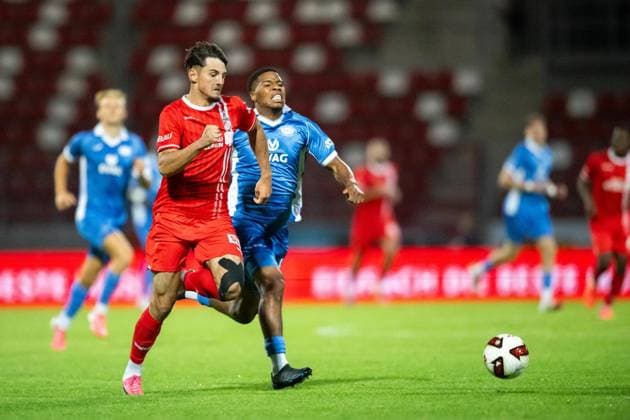SOCCER REGIONAL LEAGUE NORTHEAST 2026–2027 SEASON, MATCHDAY 8: FC ROT WEISS ERFURT VS. RSV EINTRACHT 1949 ** FOR EDITORIAL PURPOSES ONLY ** **EDITORIAL USE ONLY** p 11 09 2026 Erfurt Soccer Regional League Northeast Matchday 8, 2026–2027 Season, Steigerwaldstadion: FC Rot-Weiss Erfurt vs. RSV Eintracht 1949. Pictured: Dustin Forkel 17 of FC Rot-Weiss Erfurt in a tackle with Joshua Uwakhonye 46 RSV Eintracht 1949 Germany Thuringia Erfurt Copyright SaschaxFromm Copyright: SaschaxFromm doc87k4oti8qp5215munbe ,EDITORIAL USE ONLY Copyright: SaschaxFromm