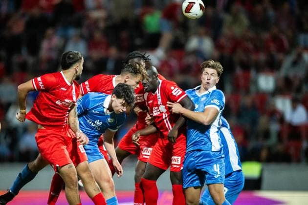 SOCCER REGIONAL LEAGUE NORTHEAST 2026–2027 SEASON, MATCHDAY 8: FC ROT WEISS ERFURT vs. RSV EINTRACHT 1949 ** FOR EDITORIAL USE ONLY ** EDITORIAL USE ONLY ** p 11 09 2026 Erfurt Soccer Regional League Northeast Matchday 8, 2026–2027 Season, Steigerwaldstadion, FC Rot-Weiss Erfurt vs. RSV Eintracht 1949; pictured: Sofiane Ikene 4, FC Rot’Weiß Erfurt during a header match in Germany, Thuringia, Erfurt. Copyright SaschaxFromm Copyright: SaschaxFromm doc87k4otzgzlexeu9e8gm ,EDITORIAL USE ONLY Copyright: SaschaxFromm