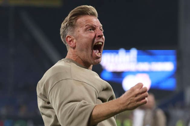 Darmstadt, Germany 2026.09.11 xjfx 2.Bundesliga SV Darmstadt 98 - Arminia Bielefeld, head coach Florian Kohfeldt (SV Darmstadt 98) seen celebrating after the victory (DFL DFB REGULATIONS PROHIBIT ANY USE OF PHOTOGRAPHS as IMAGE SEQUENCES and or QUASI-VIDEO *** Darmstadt, Germany, September 11, 2026 xjfx 2. Bundesliga SV Darmstadt 98 vs. Arminia Bielefeld, head coach Florian Kohfeldt of SV Darmstadt 98 was seen celebrating after the victory. DFL and DFB regulations prohibit any use of photographs as image sequences and or quasi-video. Copyright: HMBxMedia JoaquimxFerreira
