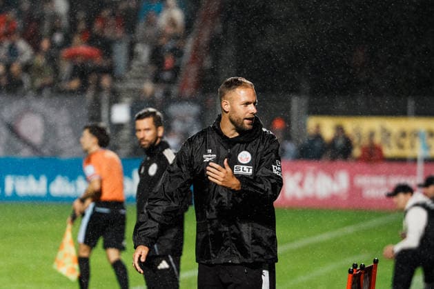 Germany, Soccer, Men s 3rd Division 2026–2027, Matchday 5: FC Viktoria Köln vs. FC Hansa Rostock; Cologne: Daniel Brinkmann, Hansa Rostock Coach: Frustration, Confusion, Anger Copyright: xThiemoxRudolphx