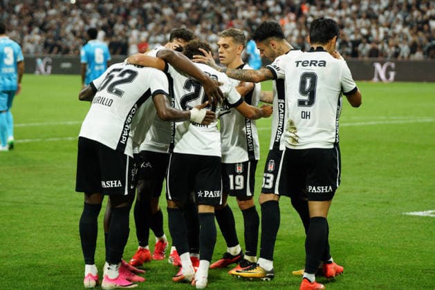 September 11, 2026, Besiktas, Istanbul, Turkey: Ilhan Fakili (C) of Besiktas celebrates with his teammates after scoring his team s third goal during the Turkish Super League 2026 27 match between Besiktas and Erzurumspor at Besiktas Park Stadium in Istanbul, Turkey, on September 11, 2026. Turkish Super League 2026 27 - Besiktas Vs Erzurumspor  - ZUMAu194 20260911_zip_u194_017 Copyright: xTolgaxUluturkx