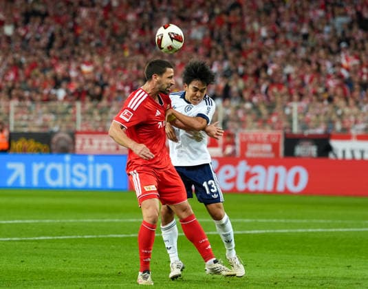 Rani Khedira (1. FC Union Berlin, 8) gegen Koki Tanaka (FC Schalke 04, 13) GER, 1. FC Union Berlin vs FC Schalke 04, 1. Bundesliga, 3. Spieltag, Saison 2026-27, Stadion An der Alten Foersterei, Berlin, 11.09.2026 DFL REGULATIONS PROHIBIT ANY USE OF PHOTOGRAPHS AS IMAGE SEQUENCES AND OR QUASI-VIDEO GER, 1. FC Union Berlin vs FC Schalke 04, 1. Bundesliga, 3. Spieltag, Saison 2026-27, 11.09.2026 Berlin *** Rani Khedira, 1. FC Union Berlin, 8 vs. Koki Tanaka, FC Schalke 04, 13 GER, 1. FC Union Berlin vs. FC Schalke 04, Bundesliga 1, Matchday 3, 2026–27 season, Stadion An der Alten Foersterei, Berlin, September 11, 2026 DFL regulations prohibit any use of photographs as image sequences and or quasi-video GER, 1 FC Union Berlin vs. FC Schalke 04, 1 Bundesliga, Matchday 3, 2026–27 season, September 11, 2026, Berlin Copyright: xEibner-Pressefoto ScottxColemanx EP_SCN