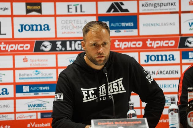 Germany, Soccer, Men s 3rd Division 2026–2027, Matchday 5: FC Viktoria Köln vs. FC Hansa Rostock; Cologne; Daniel Brinkmann, Hansa Rostock coach; Disappointed at the postgame press conference, loss, at a loss, frustration Copyright: xThiemoxRudolphx
